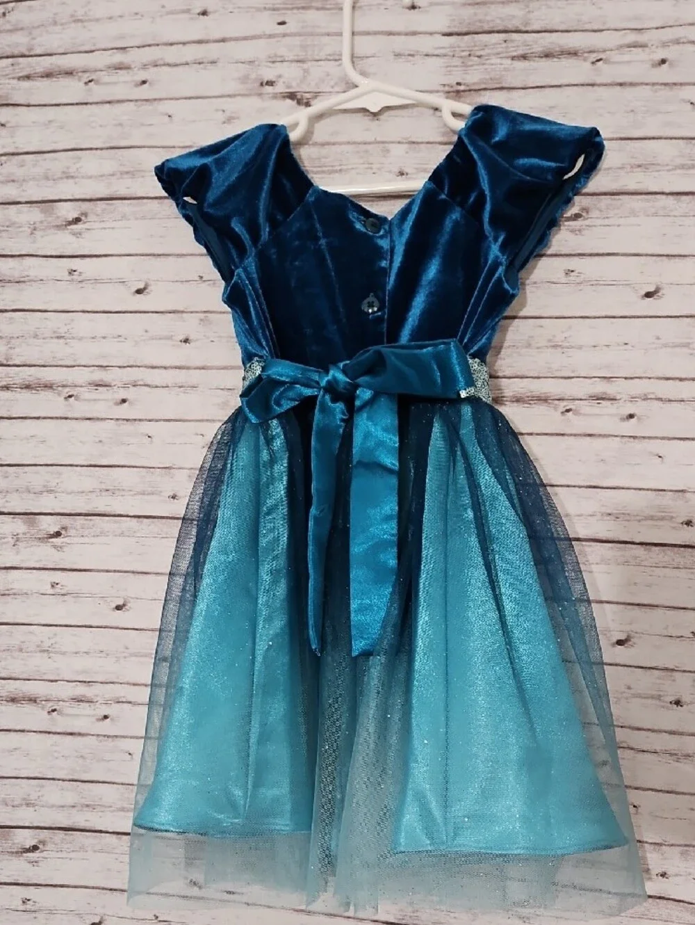 Jona Michelle elegant teal